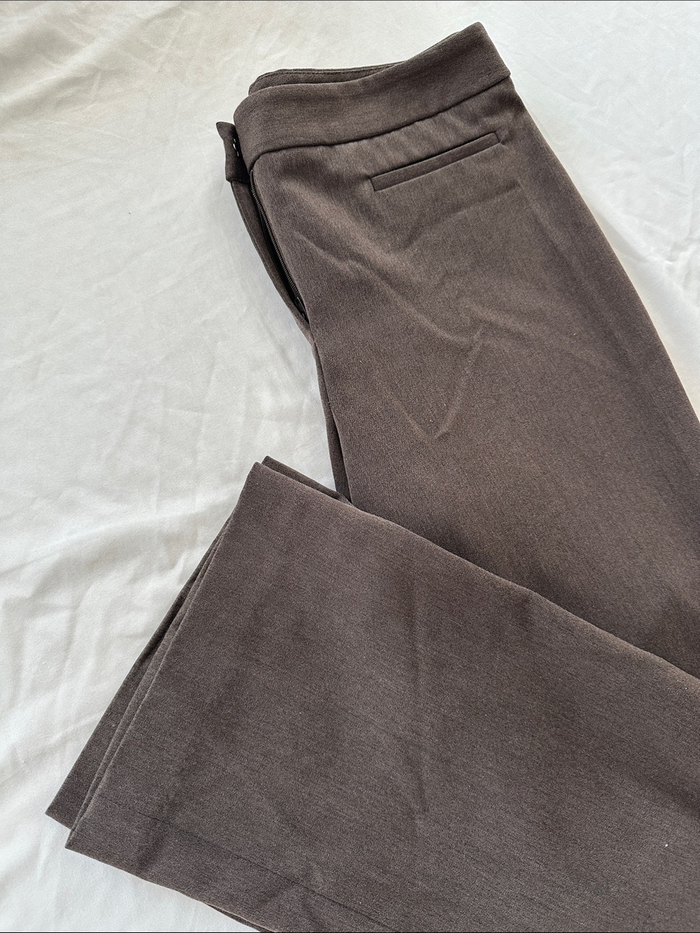 Liz Claiborne Brown Women's Dress Pants - Super Flattering! - Picture 4 of 10